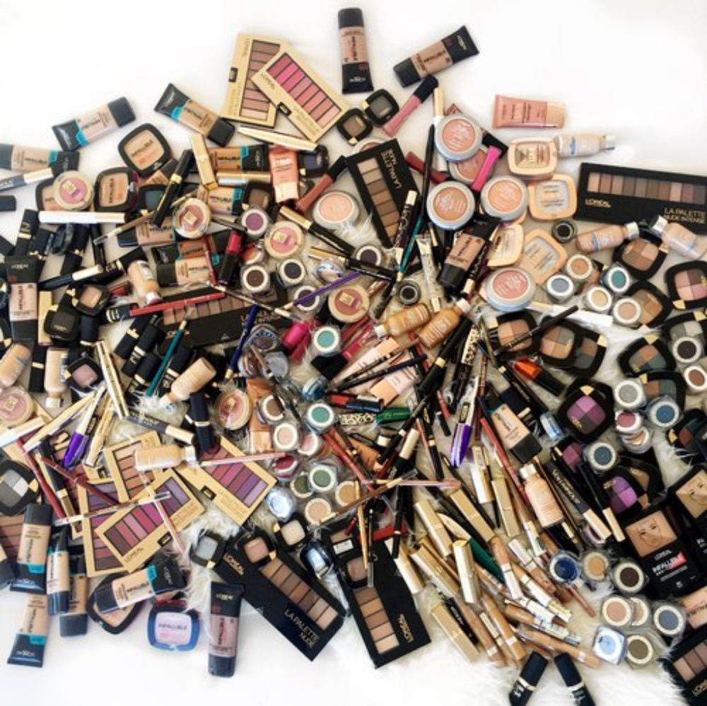 Mystery Makeup Bundle- 10 Products